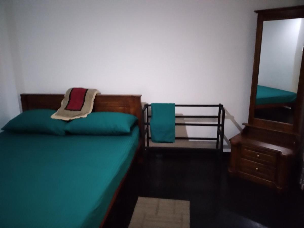 Riverview Guest Канди Экстерьер фото